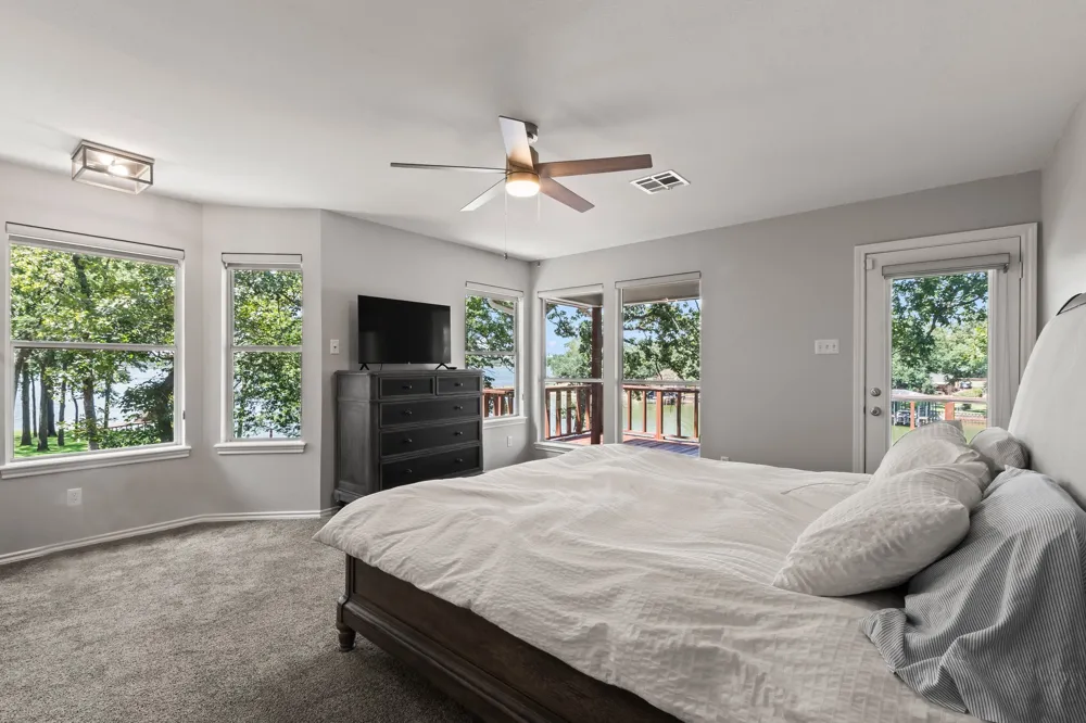 5366 Point LaVista Malakoff, TX 75148