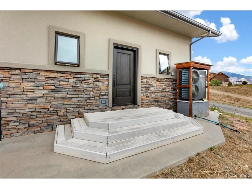 13030 County Road 261d Nathrop, CO 81236
