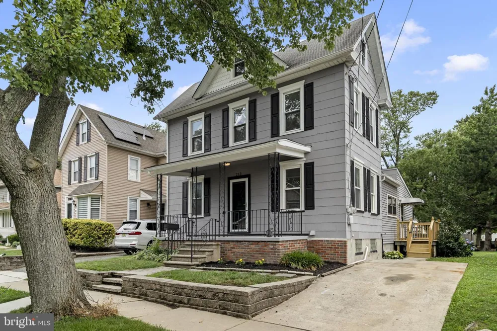 213 CHESTNUT STREET Westville, NJ 08093