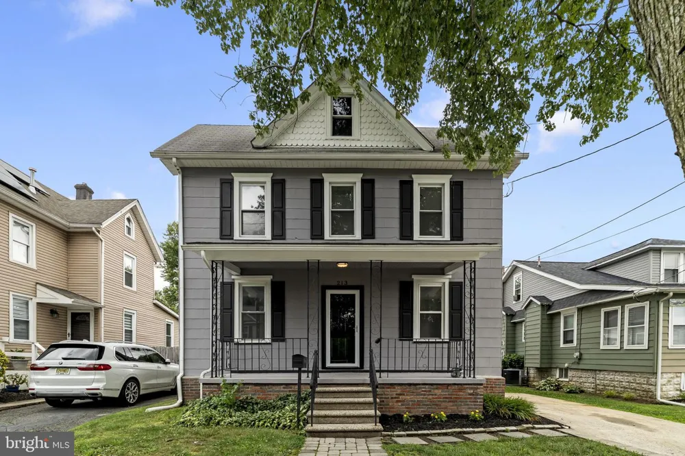 213 CHESTNUT STREET Westville, NJ 08093