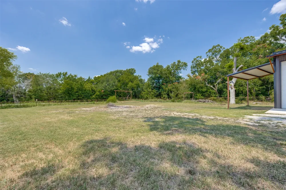 7186 State Highway 24 Commerce, TX 75428