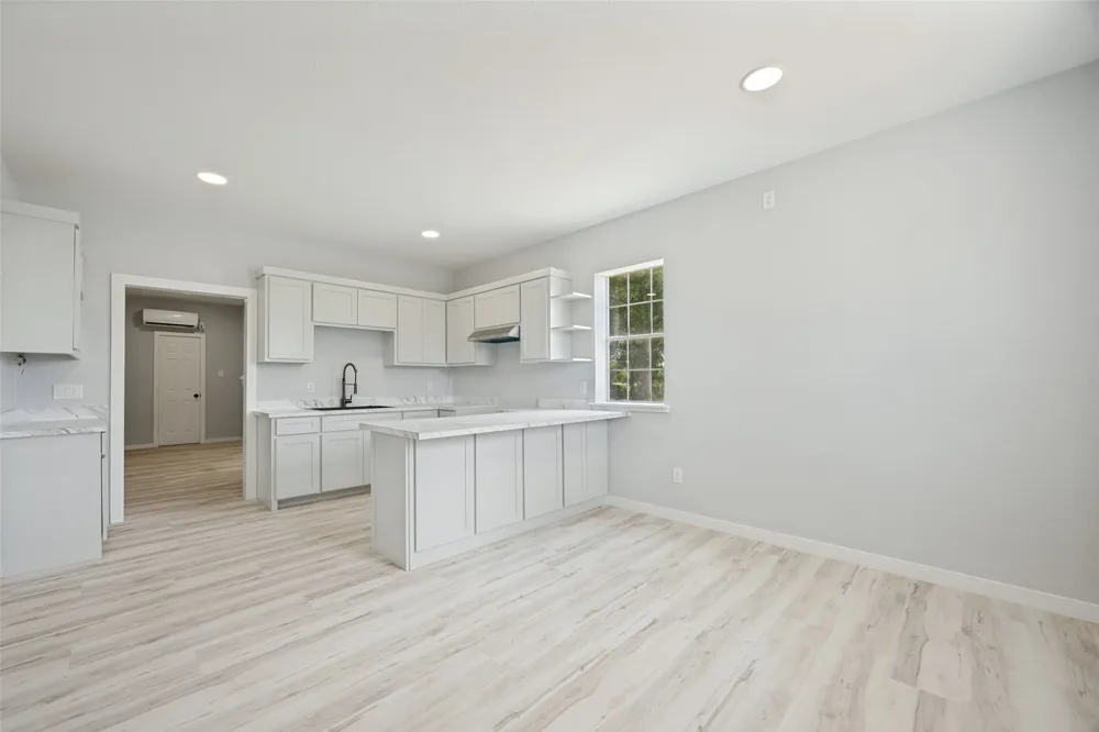 7186 State Highway 24 Commerce, TX 75428