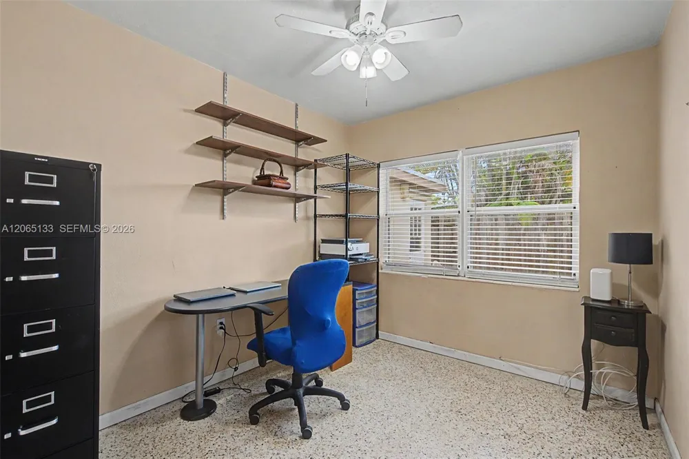 9770 Cutler Ridge Dr Cutler Bay, FL 33157