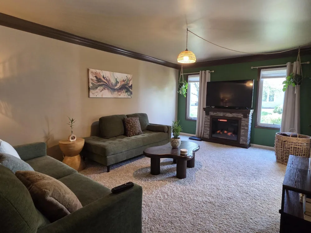 2224 Sandridge Lane Dyer, IN 46311