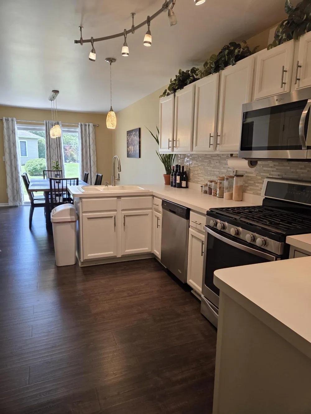 2224 Sandridge Lane Dyer, IN 46311