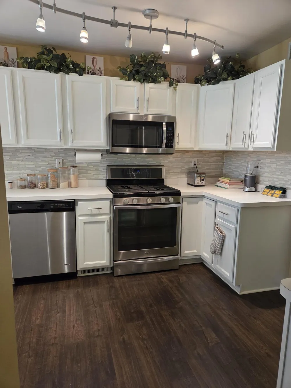 2224 Sandridge Lane Dyer, IN 46311