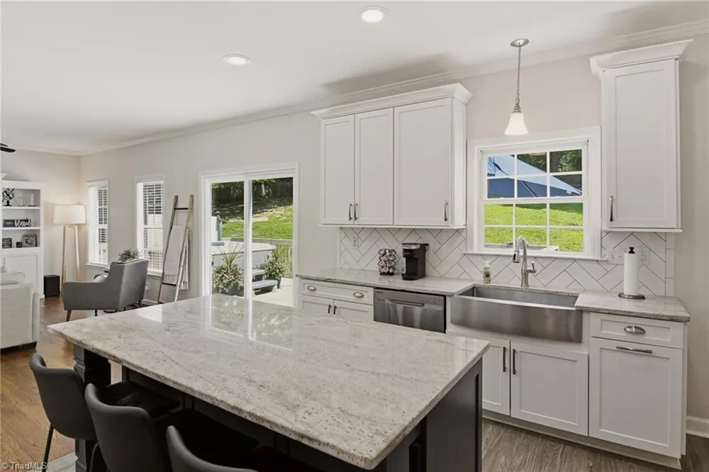 3955 Firestone Road Kernersville, NC 27284