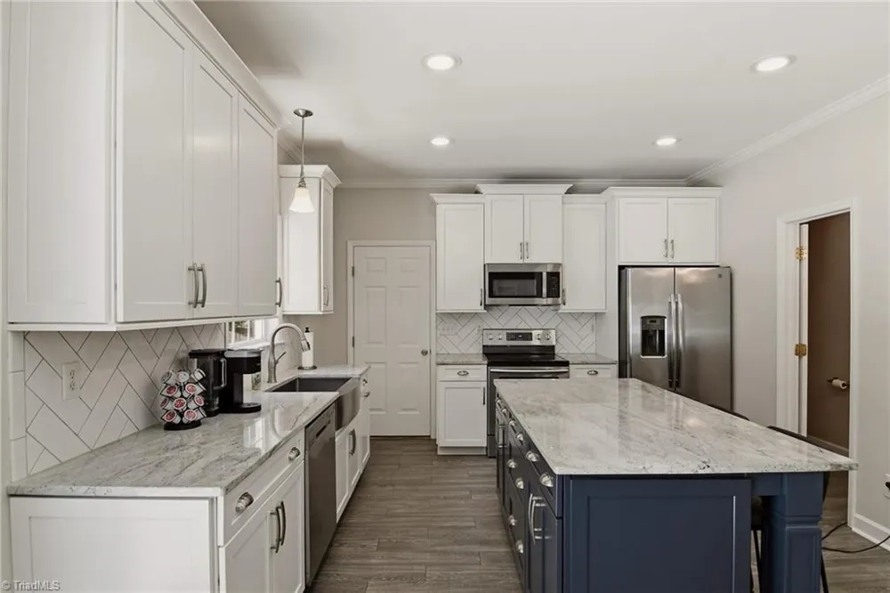 3955 Firestone Road Kernersville, NC 27284