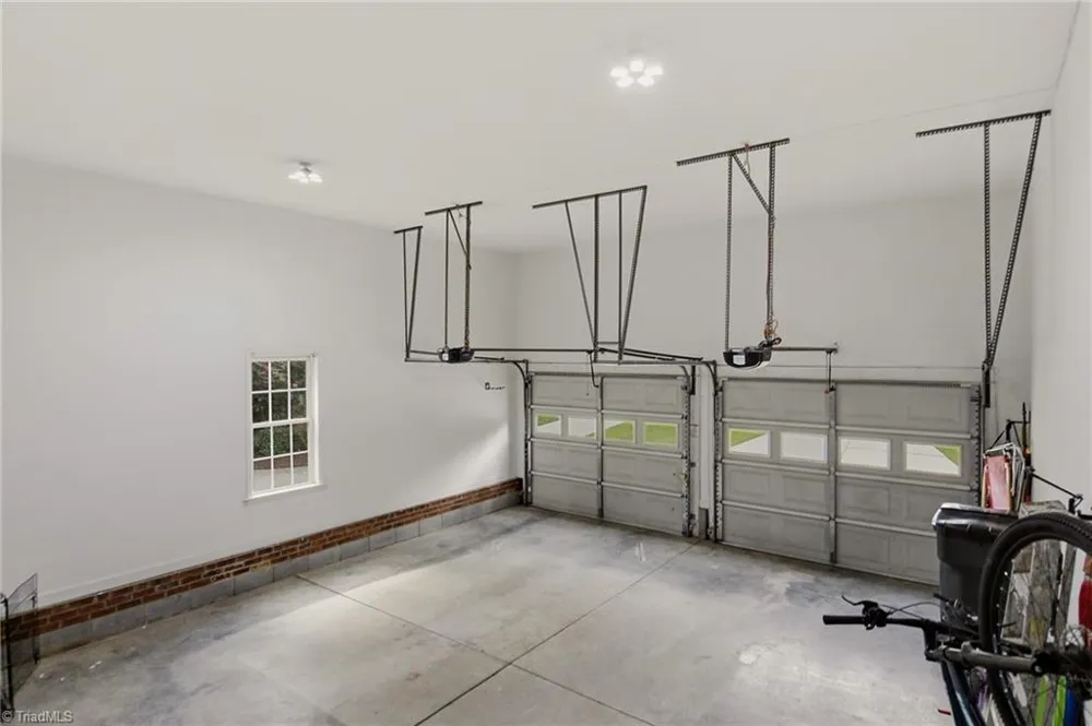 3955 Firestone Road Kernersville, NC 27284