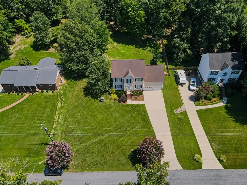 3955 Firestone Road Kernersville, NC 27284