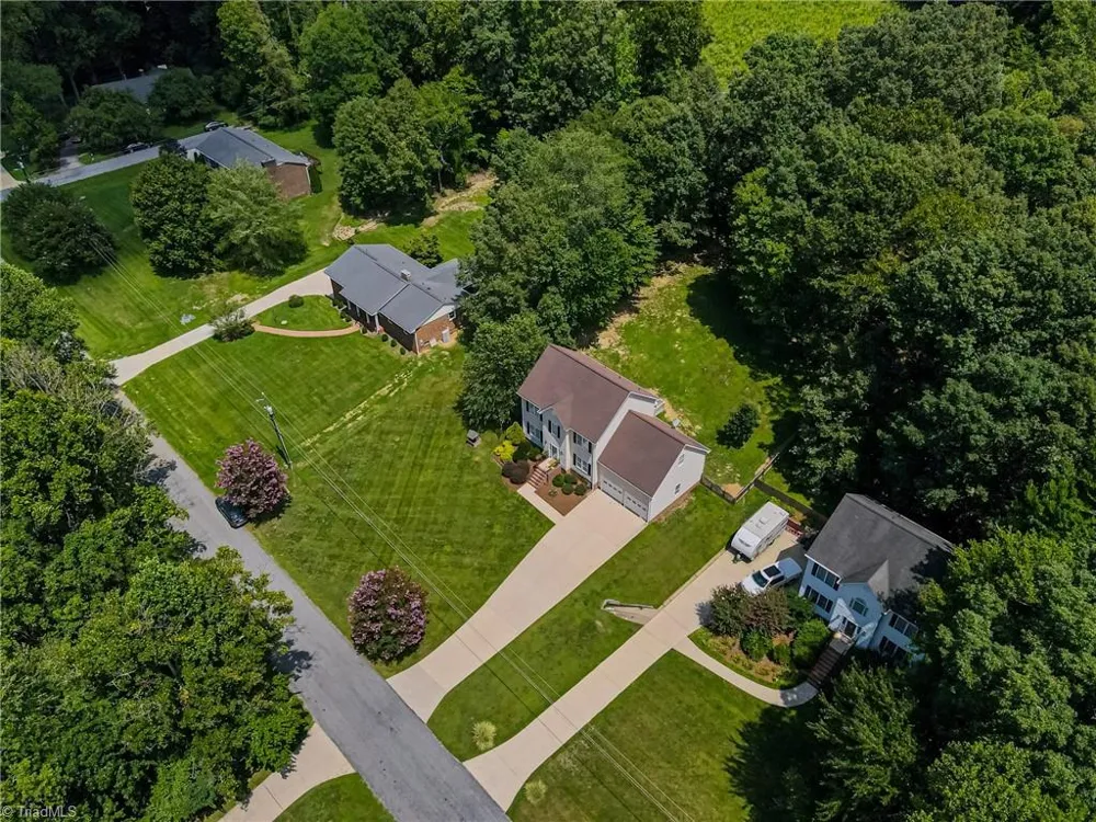 3955 Firestone Road Kernersville, NC 27284