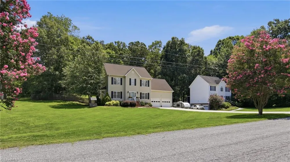 3955 Firestone Road Kernersville, NC 27284