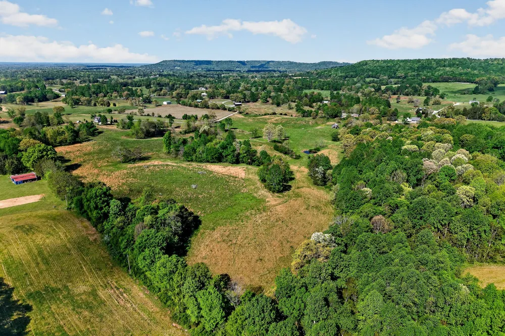 515 Jericho Rd Quebeck, TN 38579