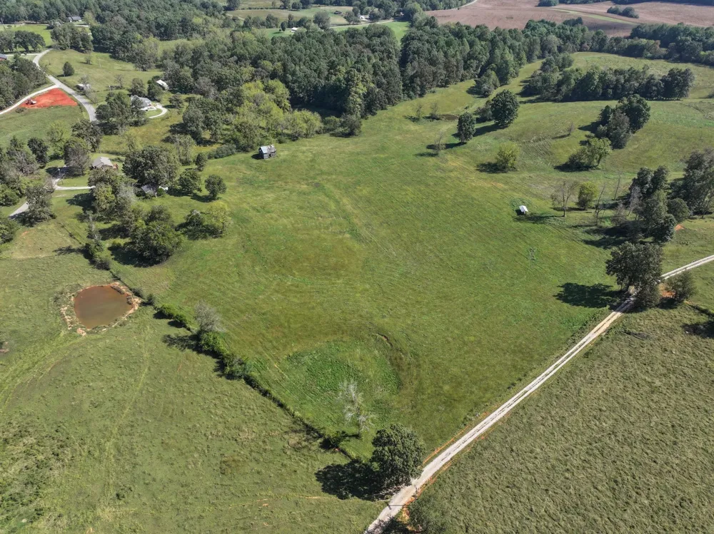 515 Jericho Rd Quebeck, TN 38579
