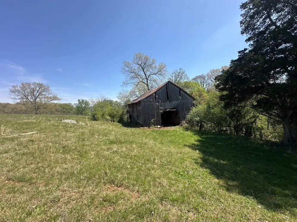 515 Jericho Rd Quebeck, TN 38579