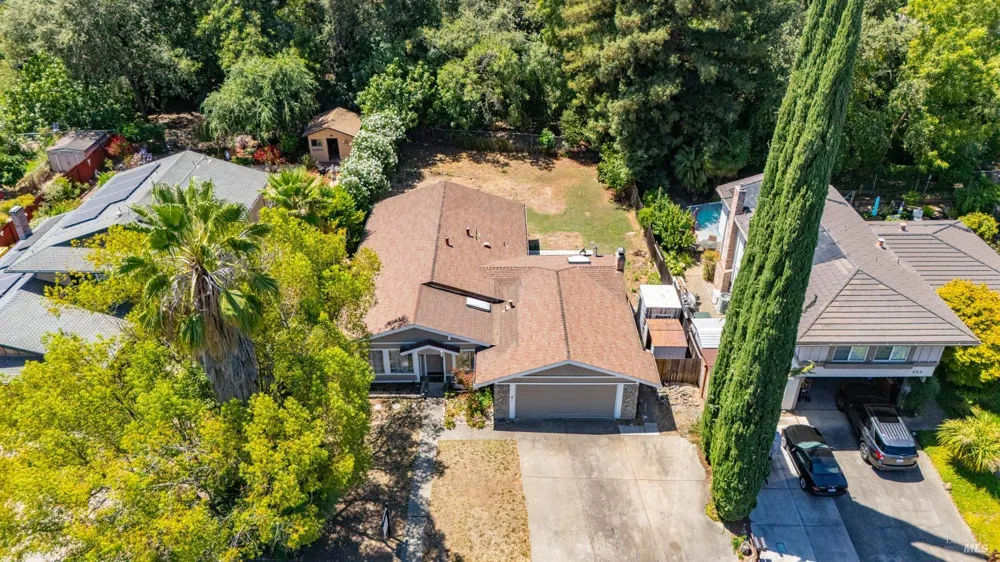 226 Alamo Drive Vacaville, CA 95688