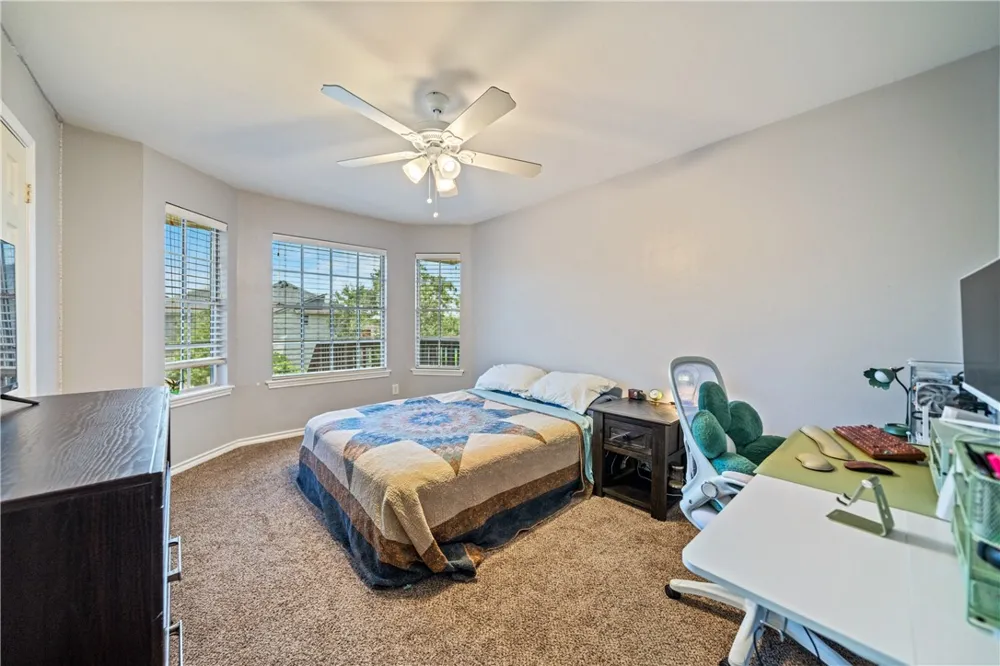 7602 Dijon Lake Drive Corpus Christi, TX 78413