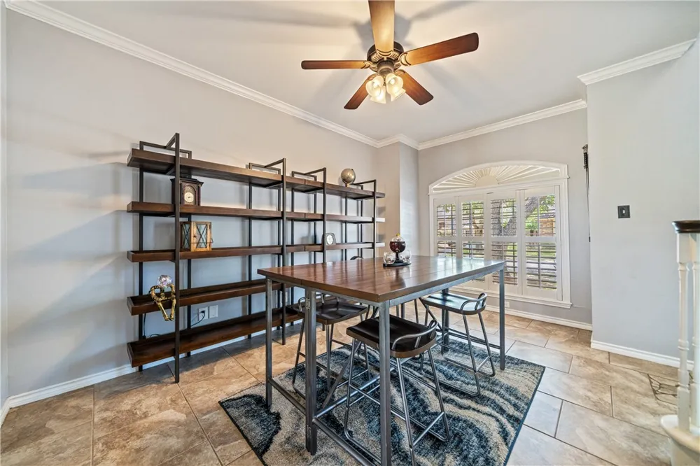 7602 Dijon Lake Drive Corpus Christi, TX 78413