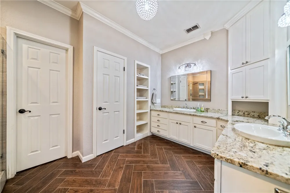 7602 Dijon Lake Drive Corpus Christi, TX 78413