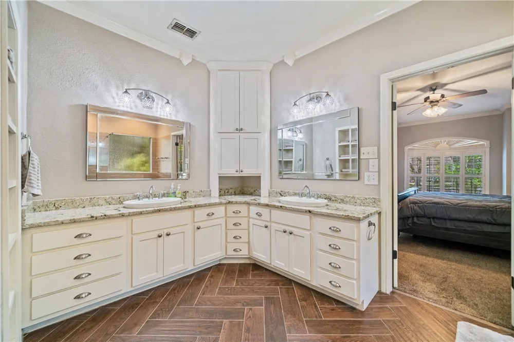 7602 Dijon Lake Drive Corpus Christi, TX 78413