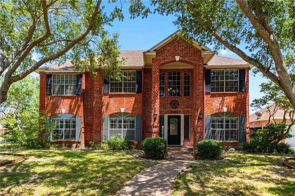 7602 Dijon Lake Drive Corpus Christi, TX 78413