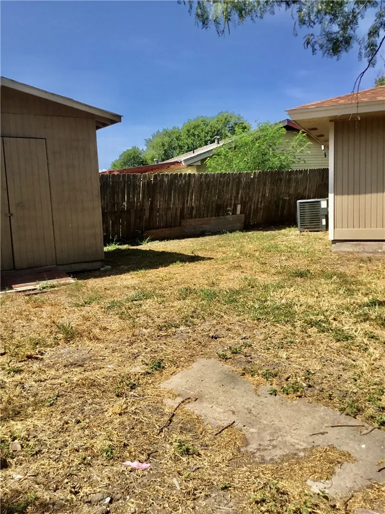 1110 Green Lane Drive Corpus Christi, TX 78405