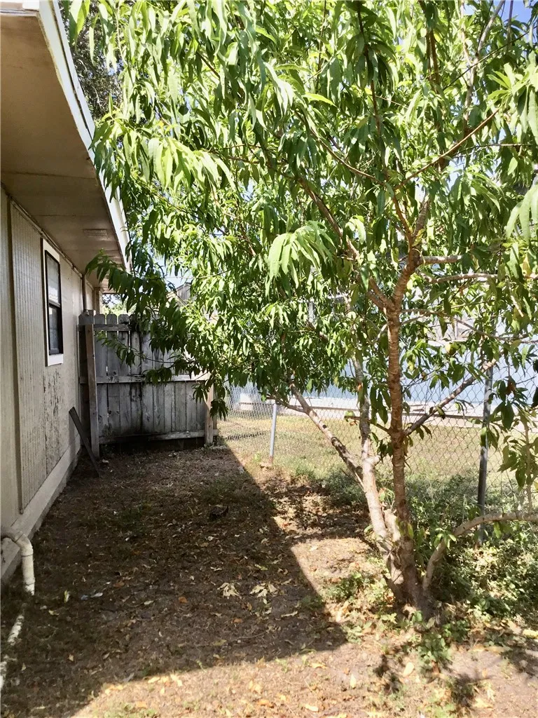 1110 Green Lane Drive Corpus Christi, TX 78405