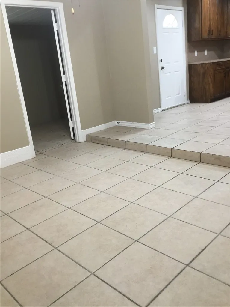 1110 Green Lane Drive Corpus Christi, TX 78405
