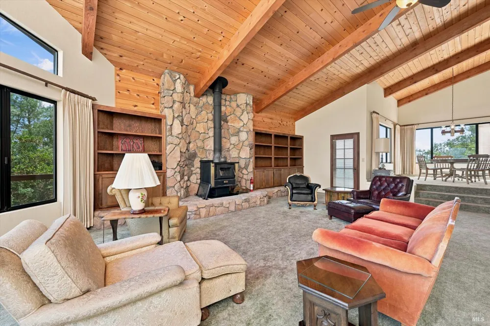 13420 Point Lakeview Road Lower Lake, CA 95457