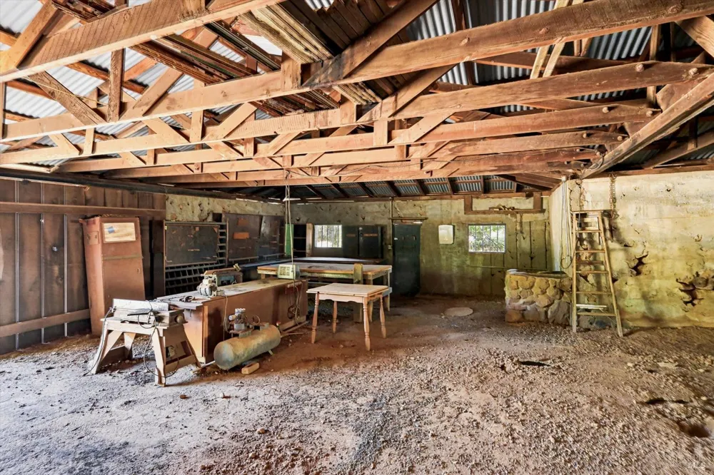 13420 Point Lakeview Road Lower Lake, CA 95457