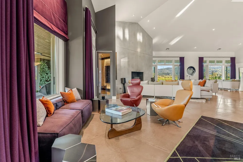 3196 Bennett Lane Calistoga, CA 94515