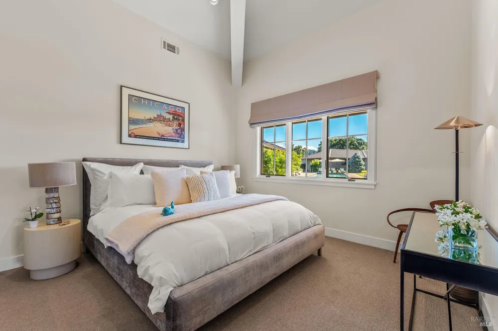 3196 Bennett Lane Calistoga, CA 94515