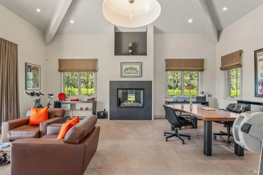 3196 Bennett Lane Calistoga, CA 94515