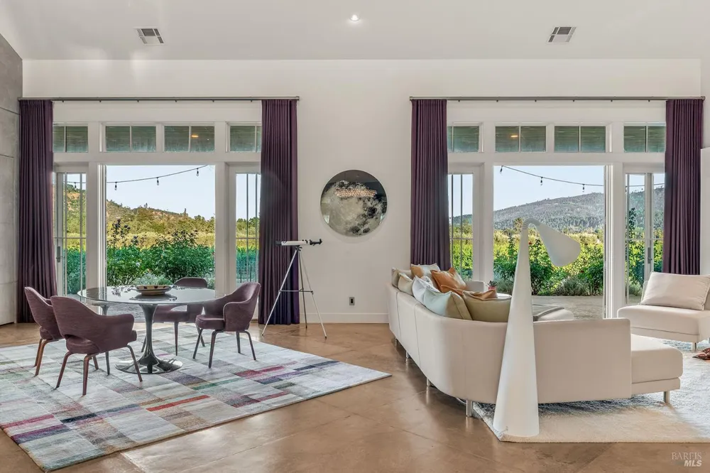 3196 Bennett Lane Calistoga, CA 94515