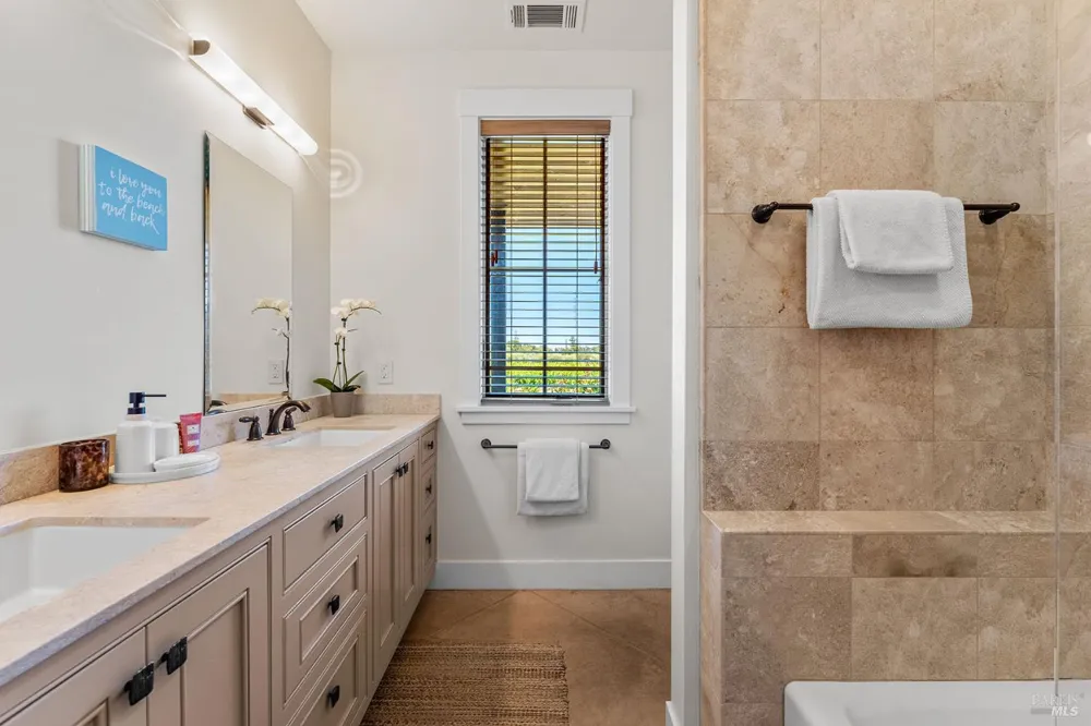 3196 Bennett Lane Calistoga, CA 94515