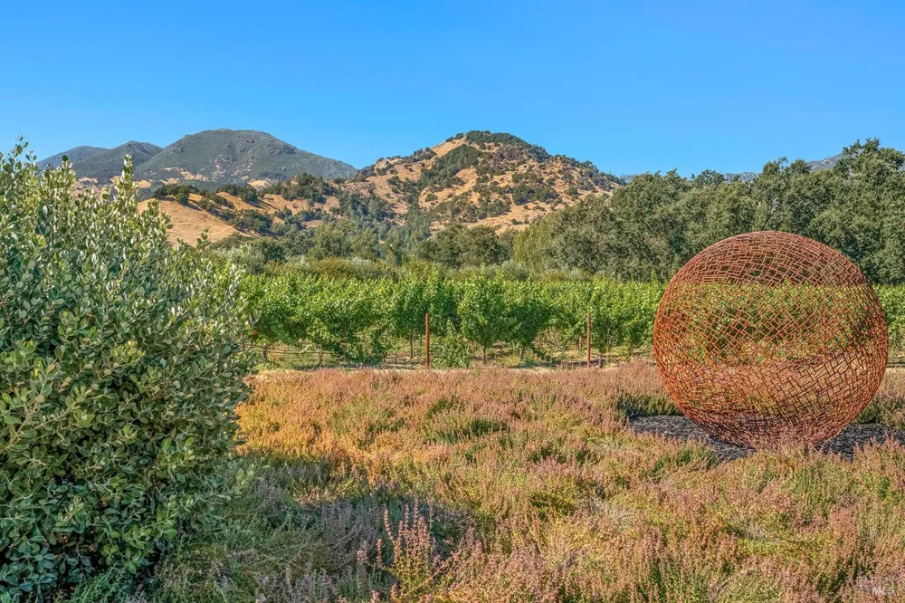 3196 Bennett Lane Calistoga, CA 94515