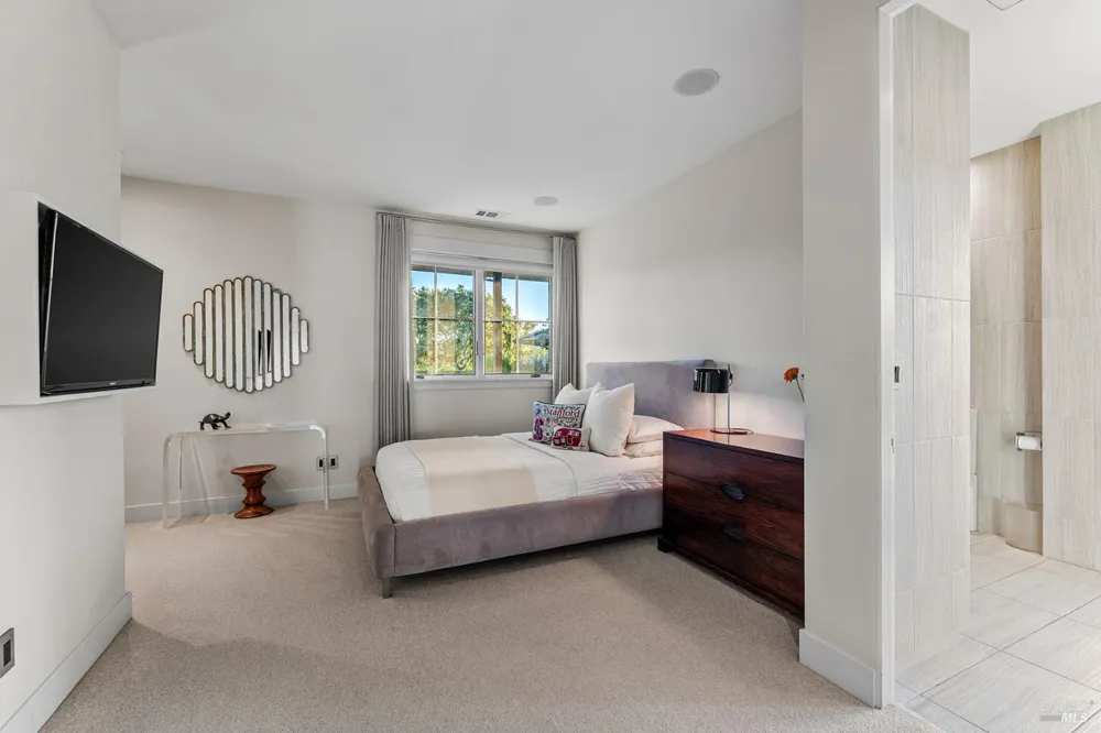 3196 Bennett Lane Calistoga, CA 94515