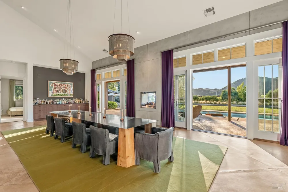 3196 Bennett Lane Calistoga, CA 94515
