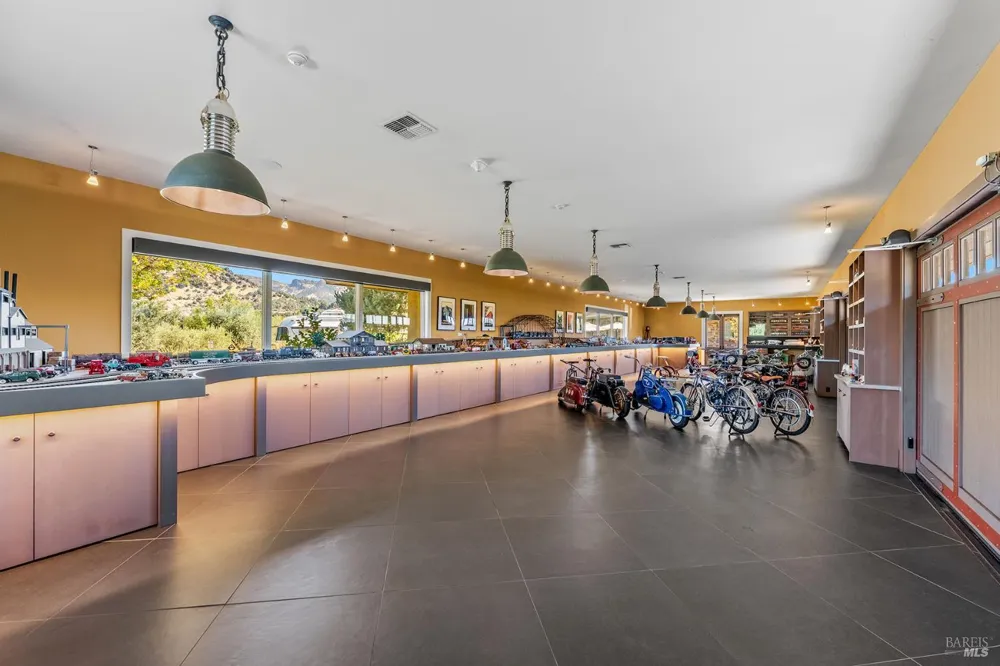 3196 Bennett Lane Calistoga, CA 94515