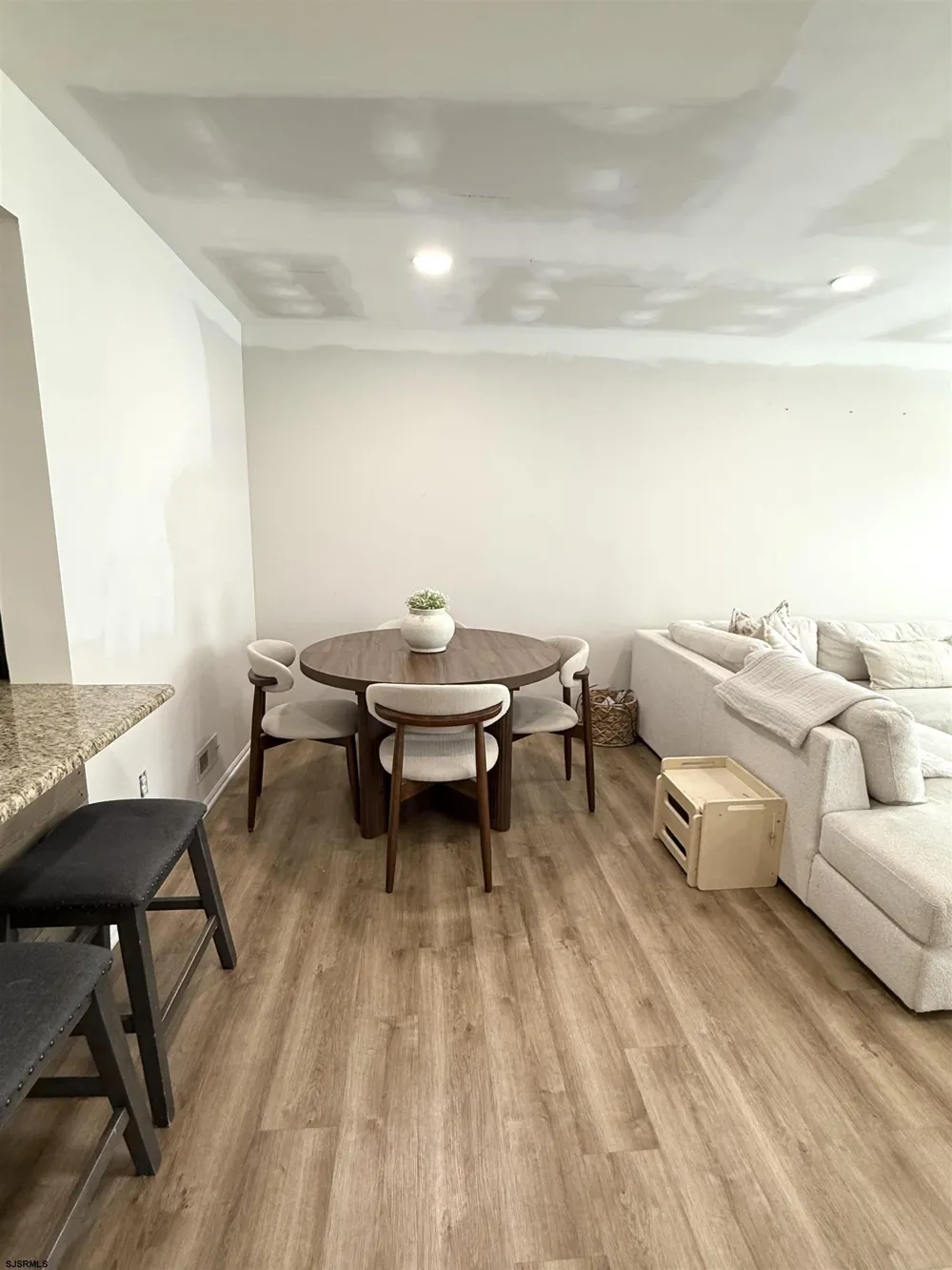 17 Mohave Dr Galloway Township, NJ 08205
