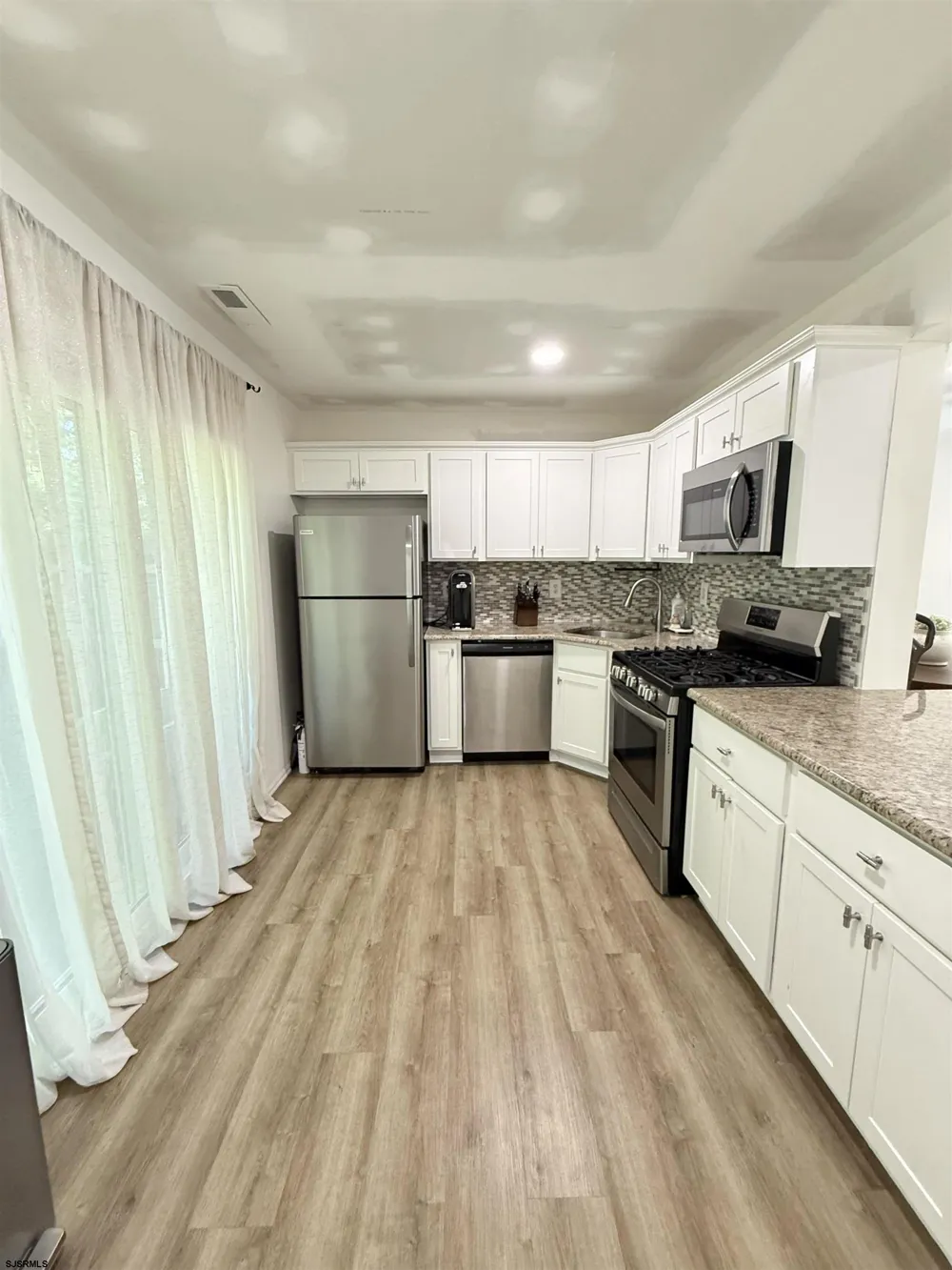 17 Mohave Dr Galloway Township, NJ 08205