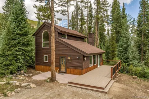 17 Blue Grouse Trail