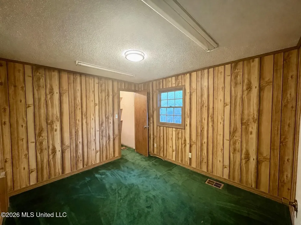 830 Lakeview Drive Grenada, MS 38901