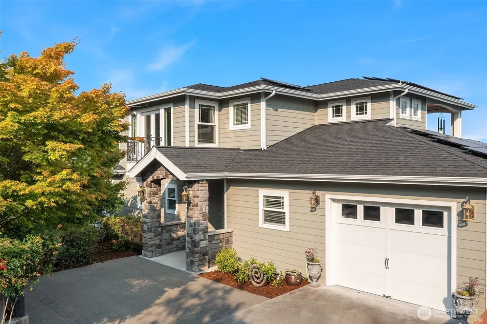 25764 Gold Beach Drive SW Vashon, WA 98070