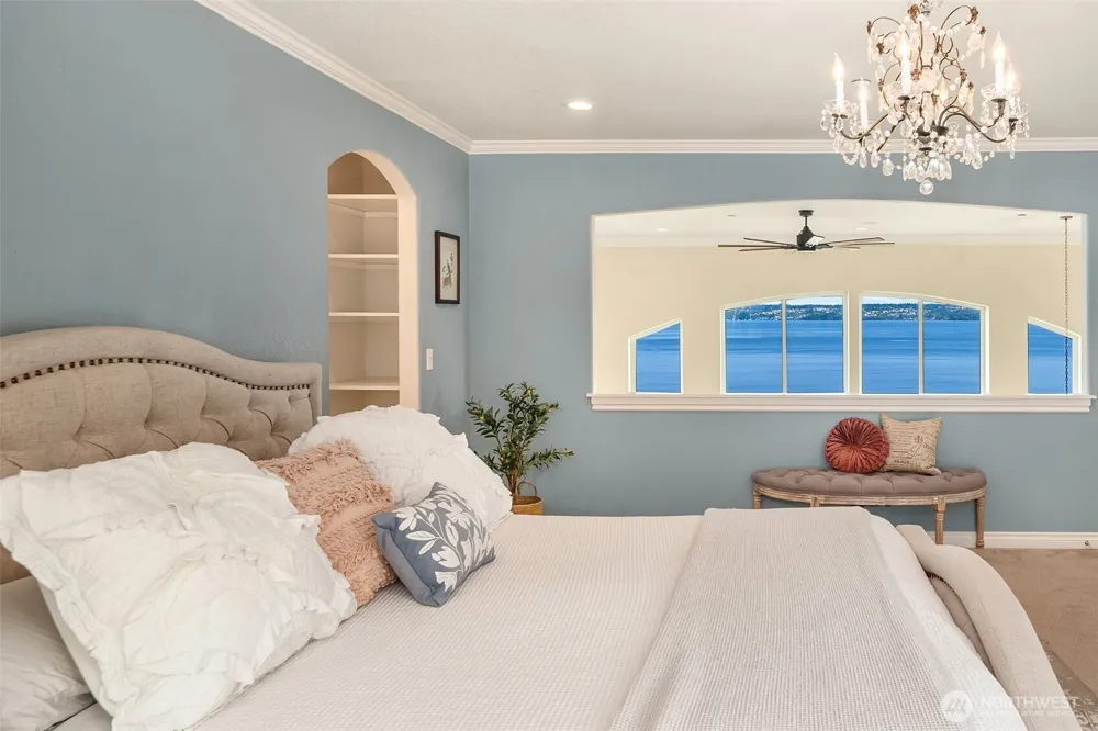 25764 Gold Beach Drive SW Vashon, WA 98070