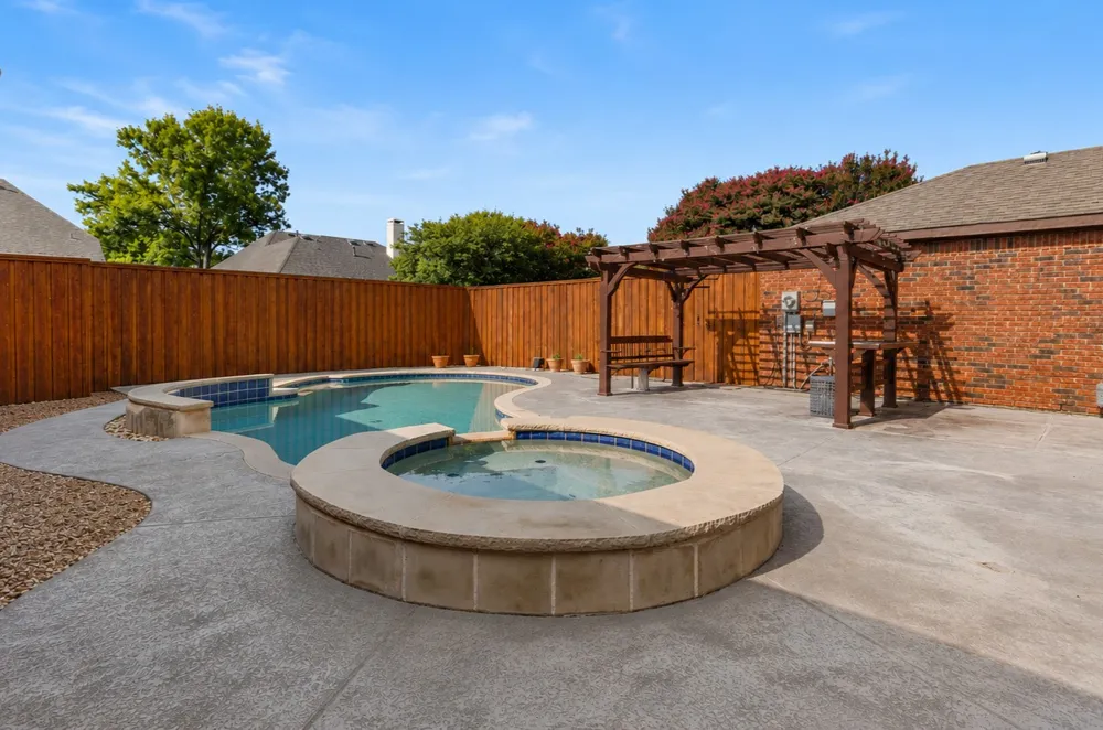 2504 Hackberry Place Plano, TX 75025