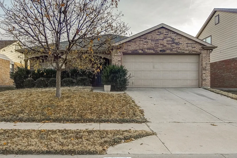 8912 Wagon Trail Cross Roads, TX 76227