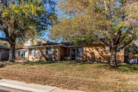 7465 W 69th Place
