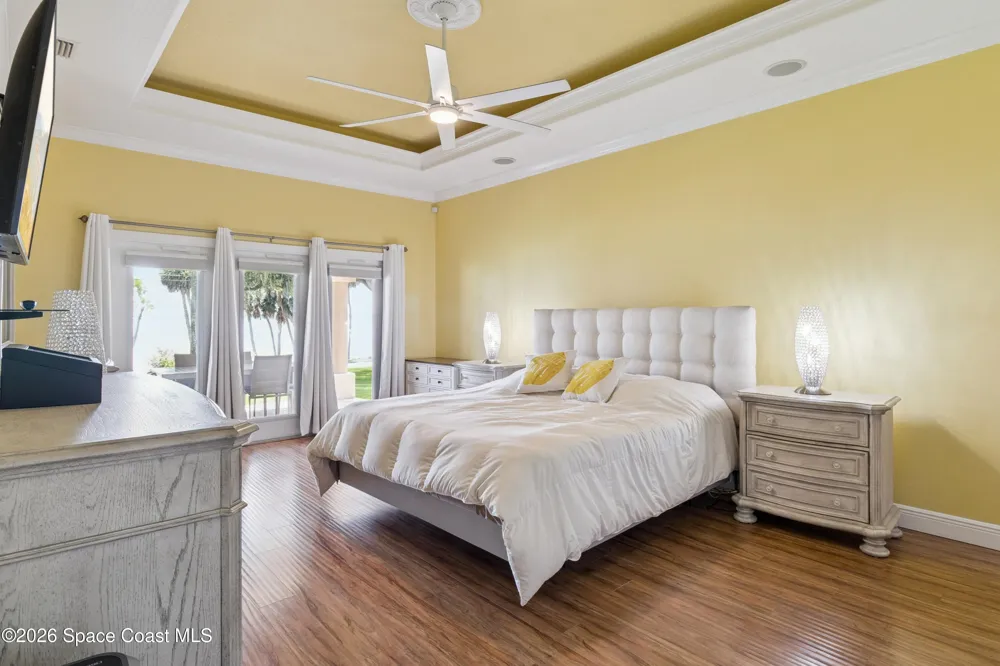 949 Indian River Drive Cocoa, FL 32922