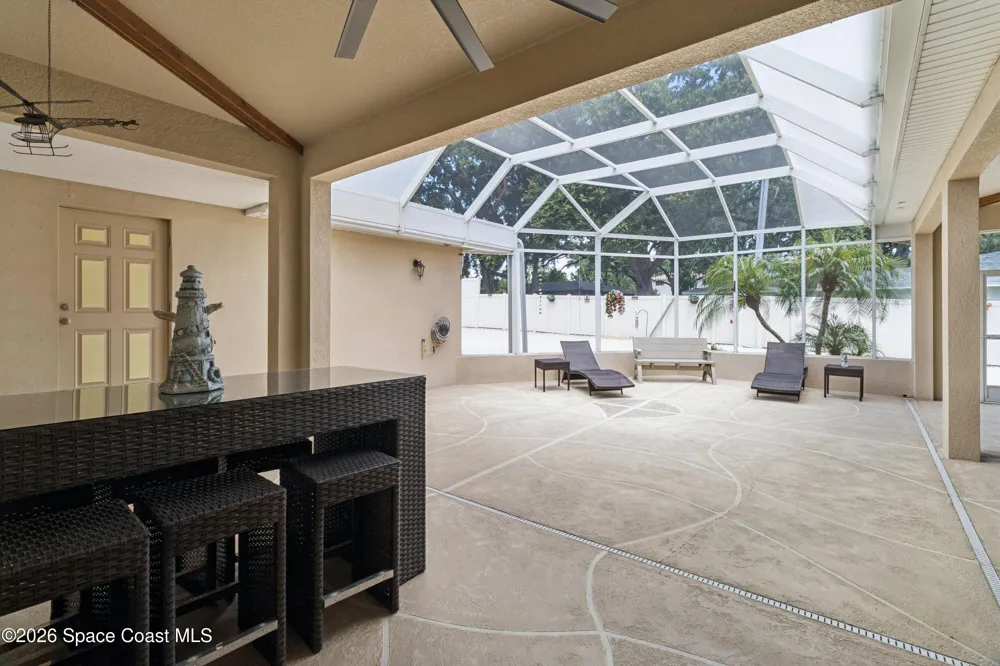 949 Indian River Drive Cocoa, FL 32922